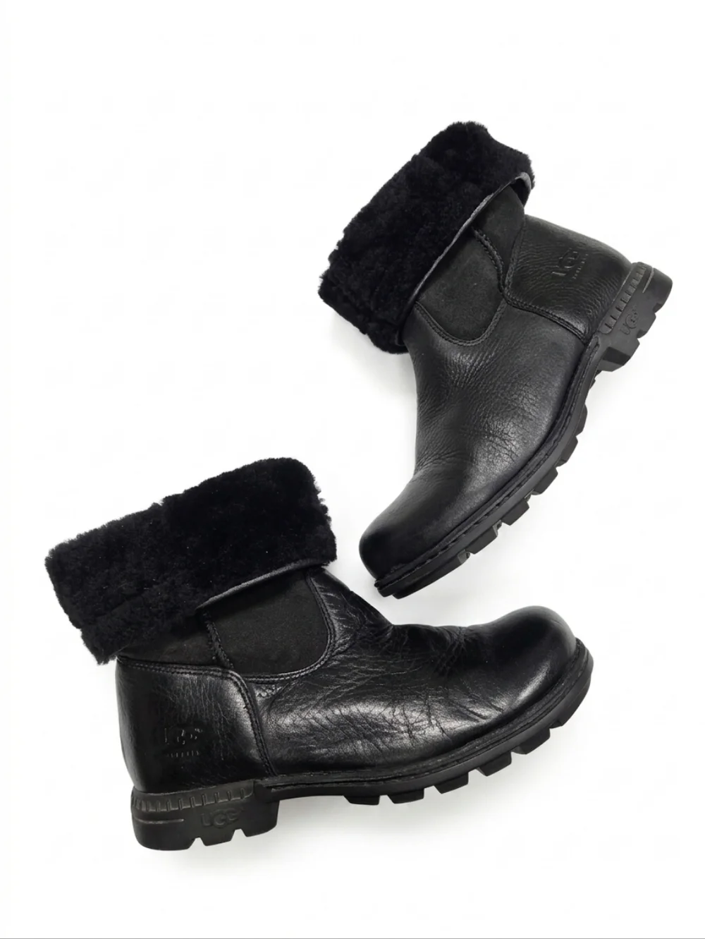 UGG Beacon Brooks Leather Sheepskin Boots Youth Size 4